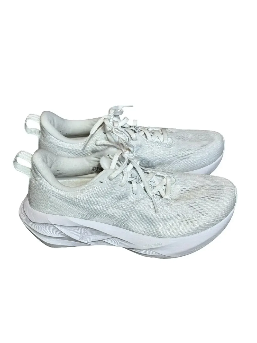 ASICS Novablast 5 FF BLAST MAX Running Shoes White Women’s Size 8